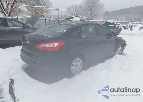 2012 Ford Focus Se из США, поврежденный, VIN 1FAHP3F20CL119037